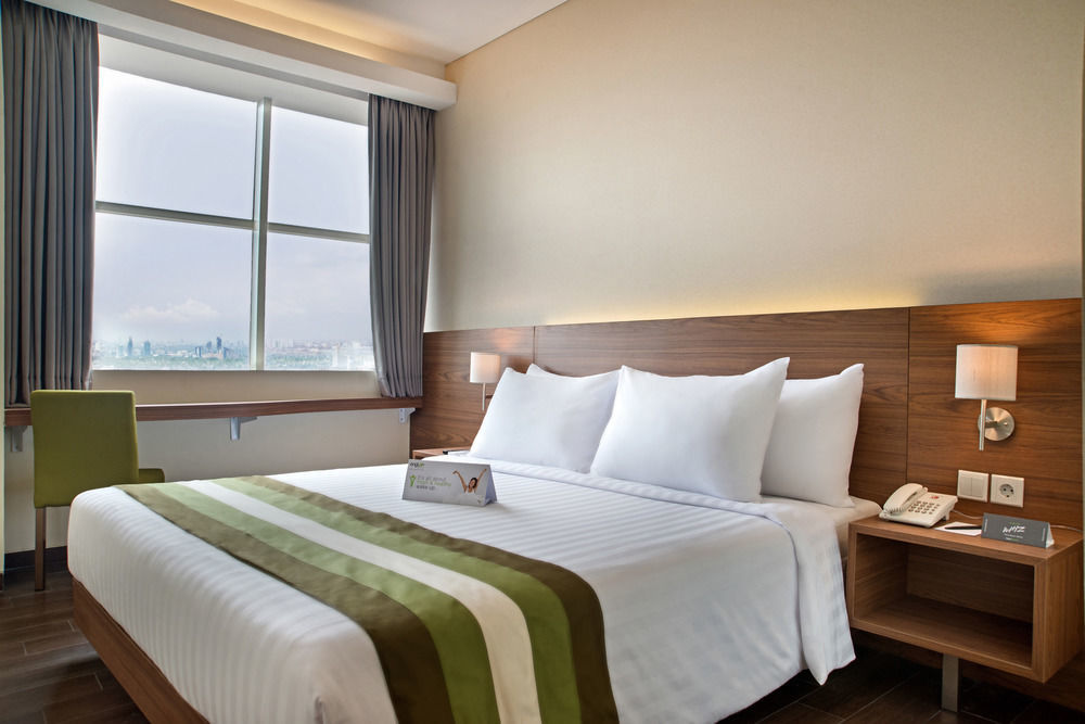 Grand Whiz Poins Simatupang Jakarta Exterior photo